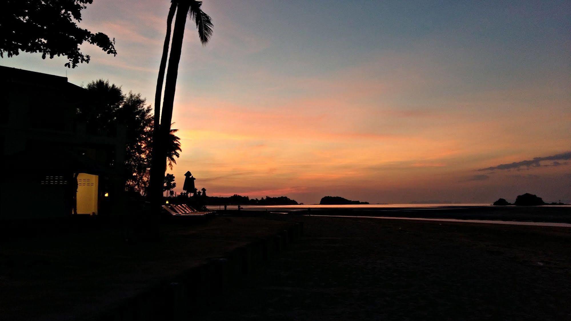A Pousada Aloha Lanta Ko Lanta Exterior foto